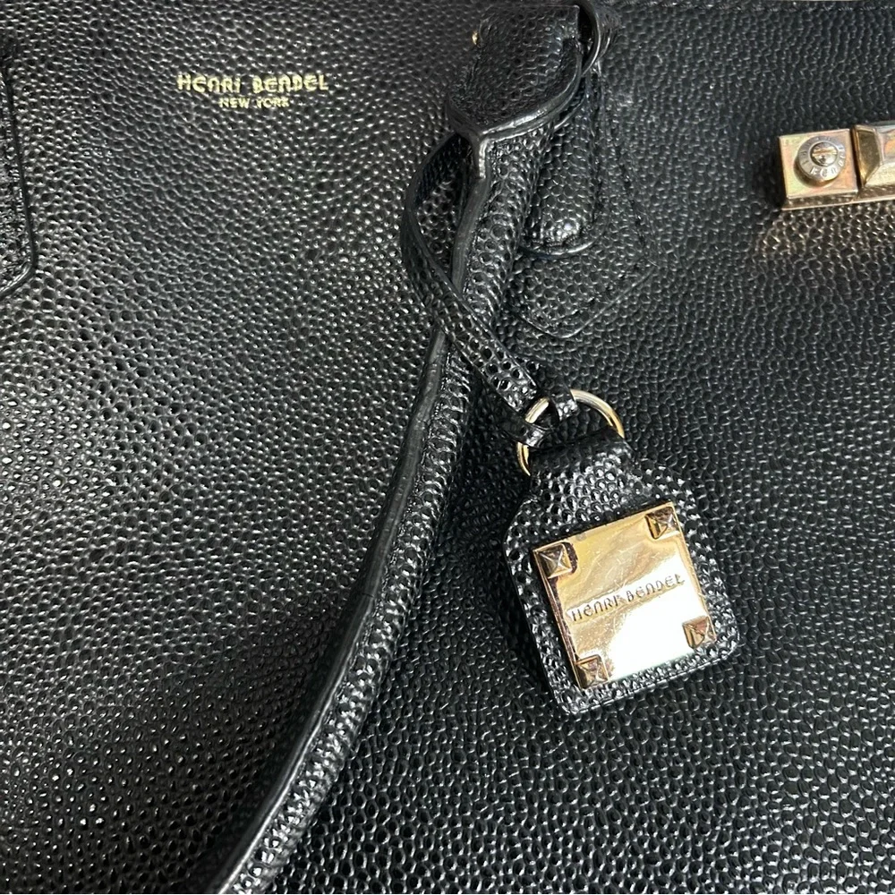 ⭐️Authentic HENRI BENDEL Carlyle Tote Black Pebble Leather Shoulder Bag Purse